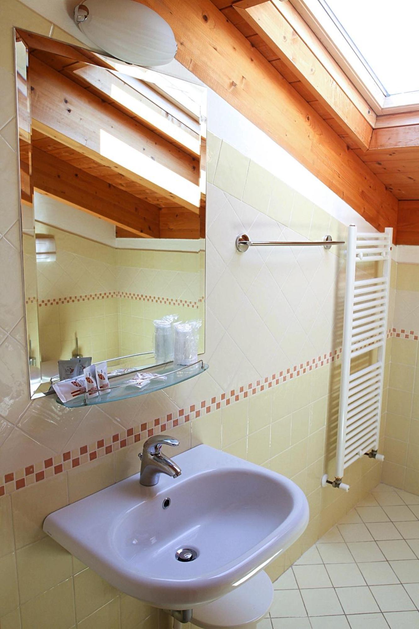 Hotel Ariston Misano Adriatico Kültér fotó